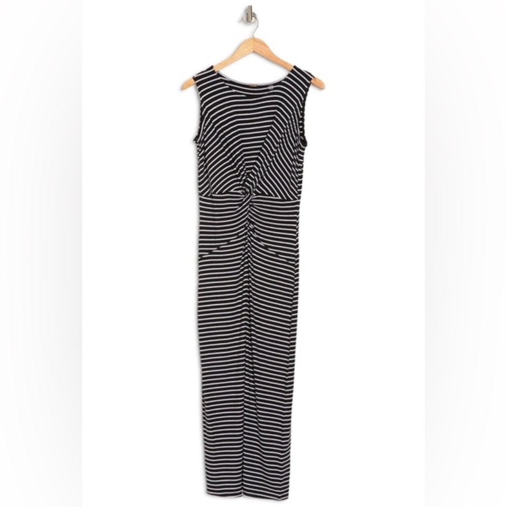 T. Tahari Front Twist Crewneck Sleeveless Maxi Dress
